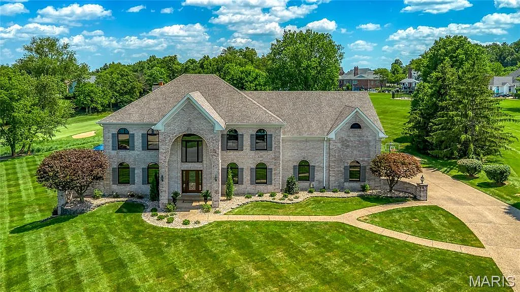 32 Rathfarnum Ln photo 1