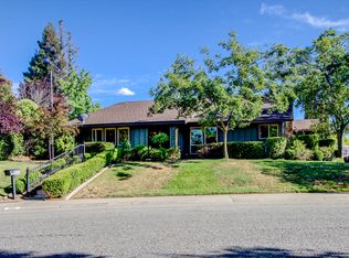 9100 Windsock Ave, Fair Oaks, CA 95628
