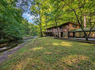 1255 Deerfoot Dr, Pegram, TN 37143