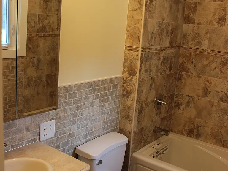 516 Esty St — Photo 15