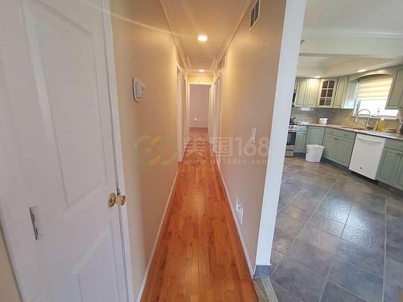 2nd image of 334 Caswell Ave