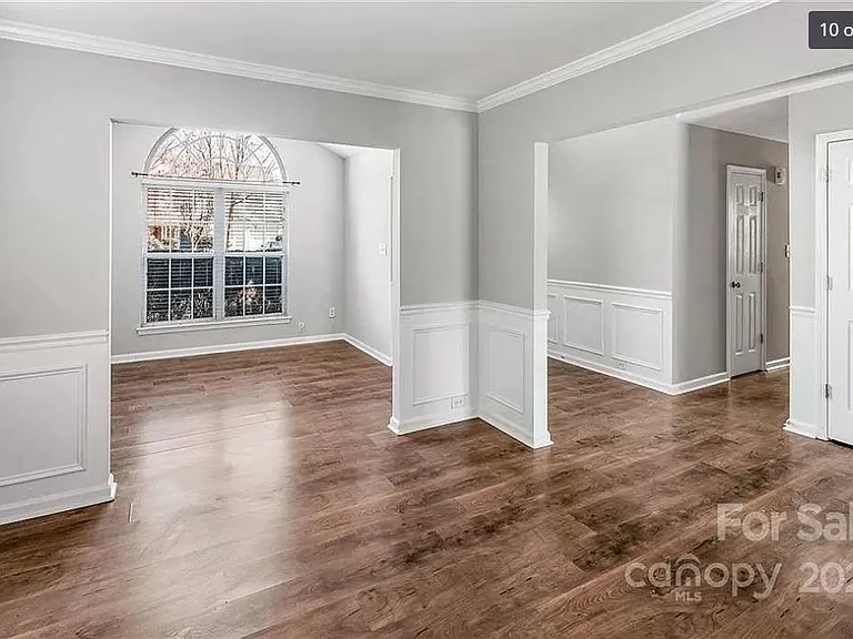 4613 Maple Crest Pl — Photo 10