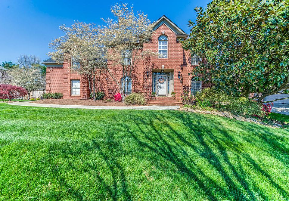 1st image of 713 Sedgley Dr