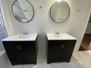 15915 Lathrop Ave, Harvey, IL 60426