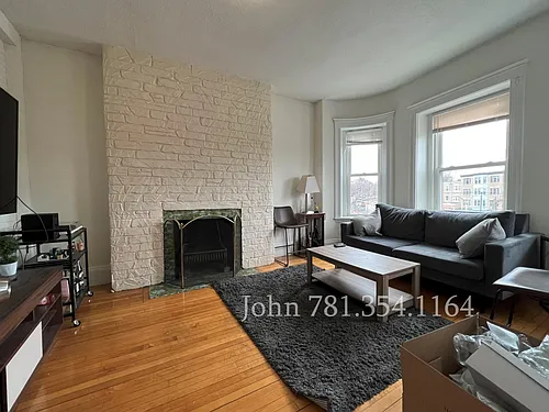 1322 Commonwealth Ave #9 Photo 1