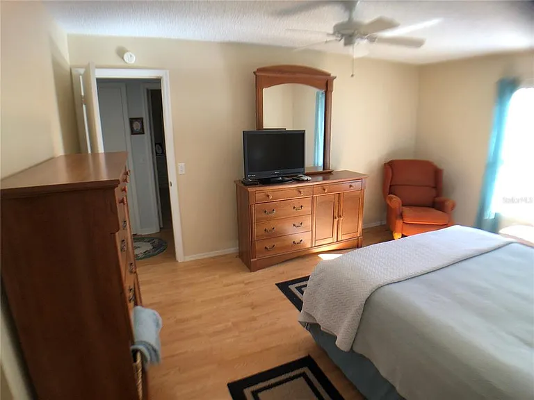 705 Villita Ln — Photo 15