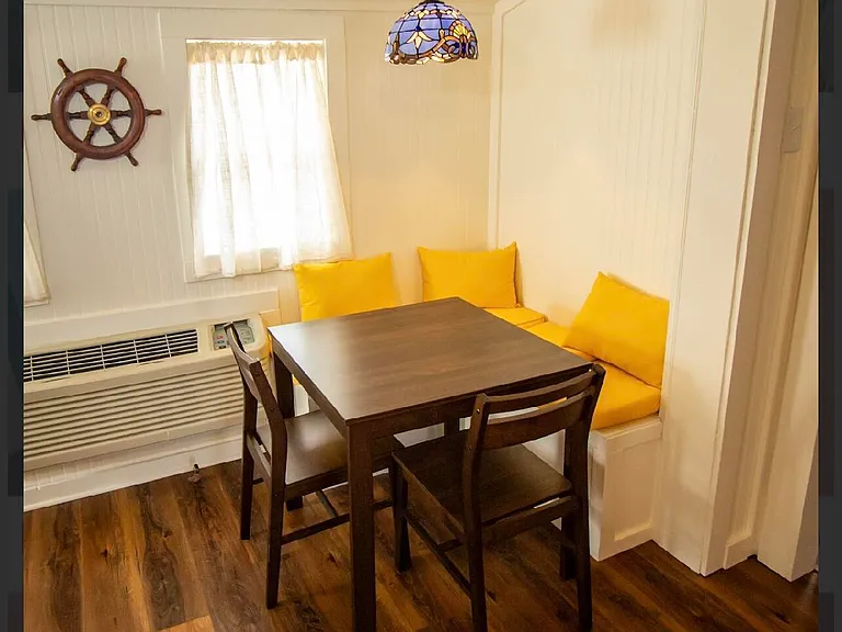 46 Kearney Ave #B — Photo 8