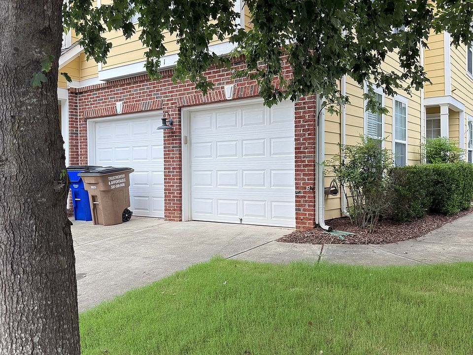 1st image of 311 Bartlett Cir