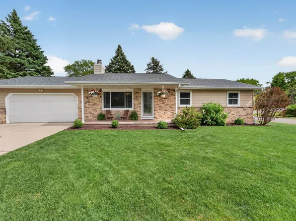 501 Johns St, Mount Horeb, WI 53572