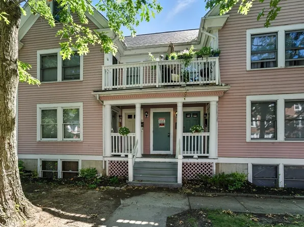 21 Marengo Park #21, Springfield, MA 01108