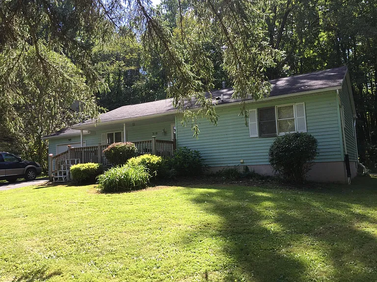310 Elm St — Photo 4