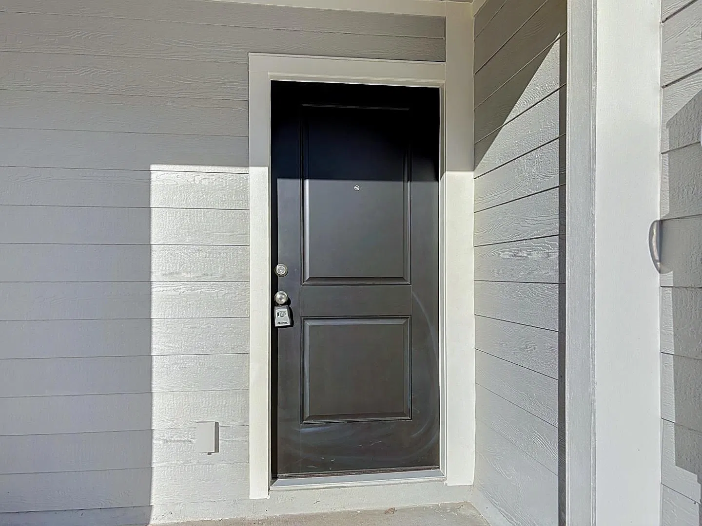 1525 Plank Pl - 1525 Plank Place — Photo 2