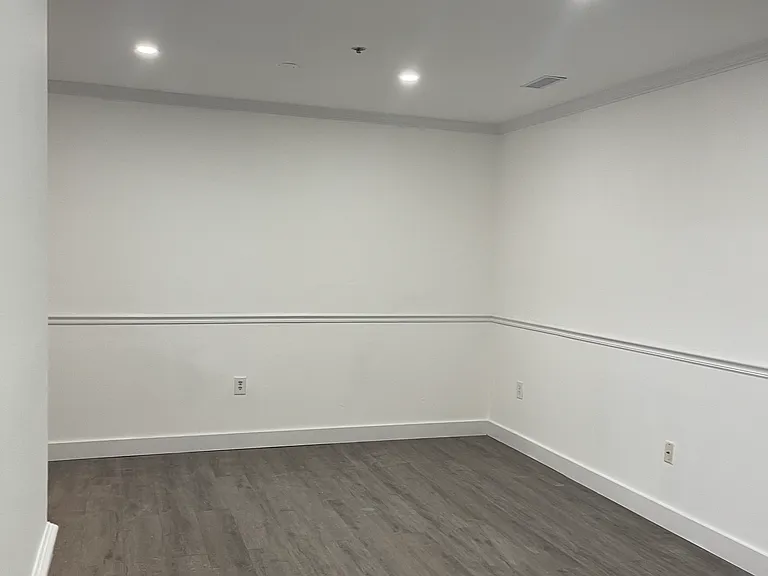 S Hil Mar Cir — Photo 10