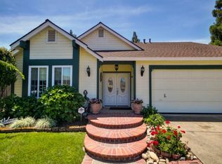 9016 Meadowfoam Ct, Elk Grove, CA