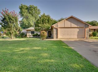 1922 Baywood Ln, Arlington, TX 76014