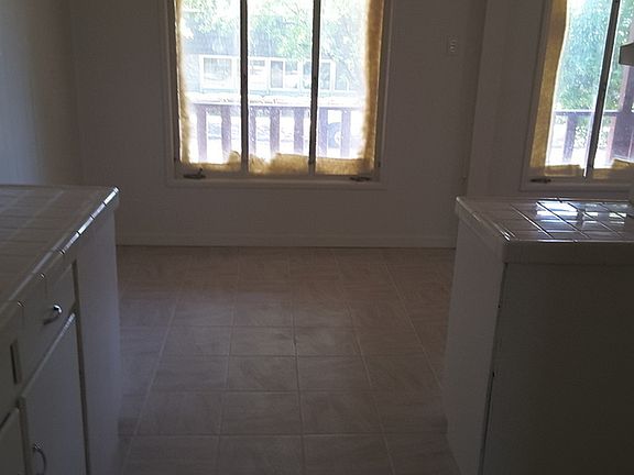 5th image of 2731 V St APT 5
