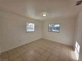 12941 1st St, Fort Myers, FL