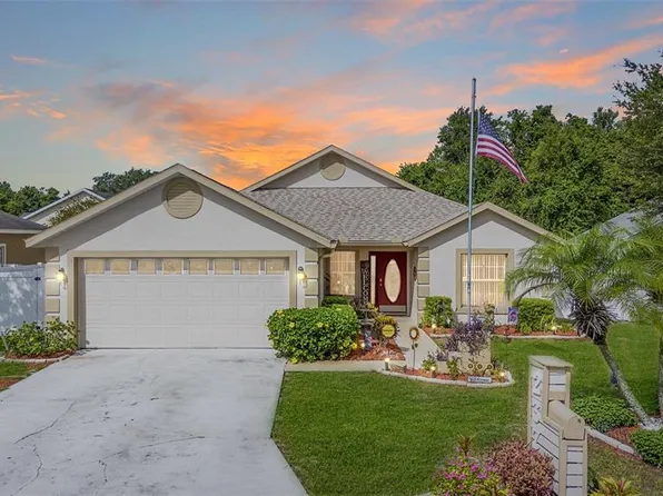 237 Oak Chase Pl, Davenport, FL 33896