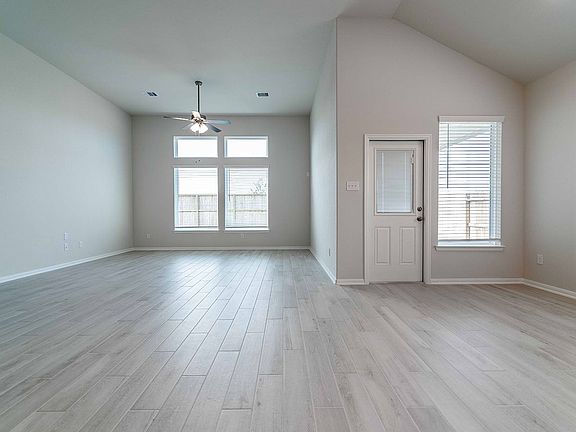 2nd image of 6219 Park Landing Ln