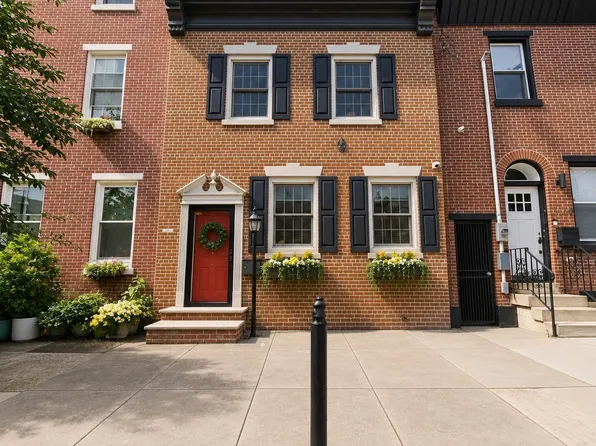 2671 Almond St, Philadelphia, PA 19125