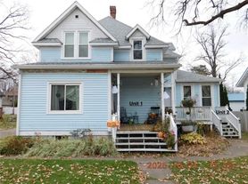 23 E Evans St, Rice Lake, WI