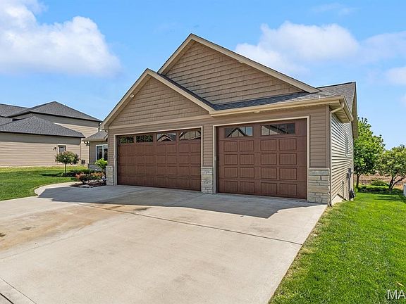 3rd image of 1137 Pisa Dr