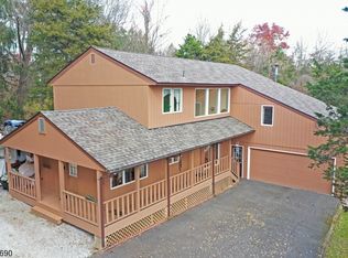 1 Kilroy Rd, Newton, NJ 07860