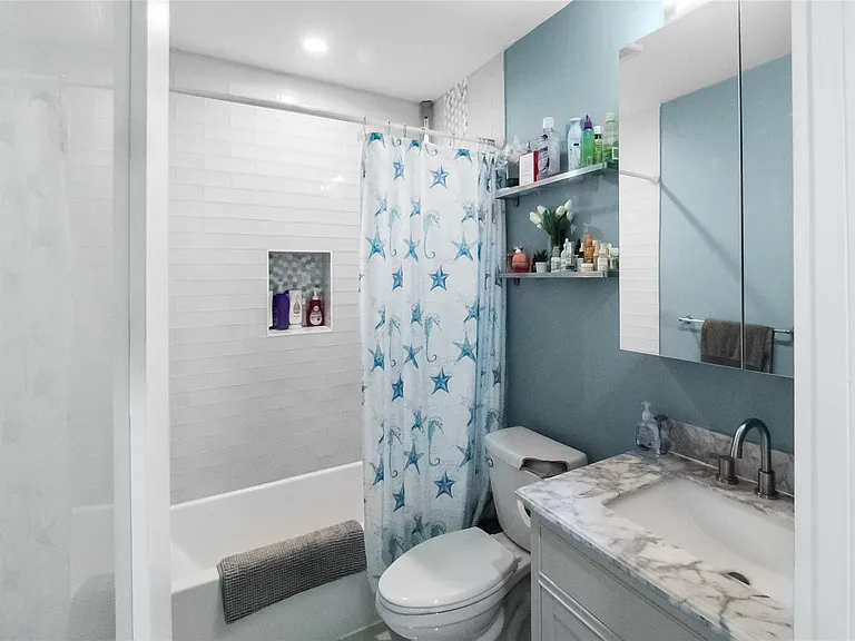 1341 NW 5th Ave — Photo 20