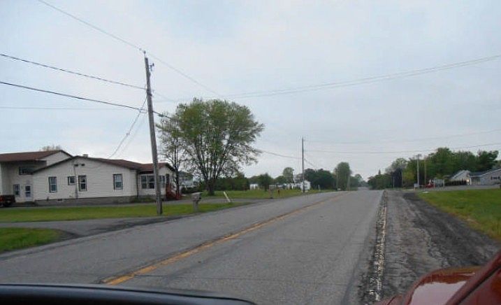 2nd image of 4886 State Route 5