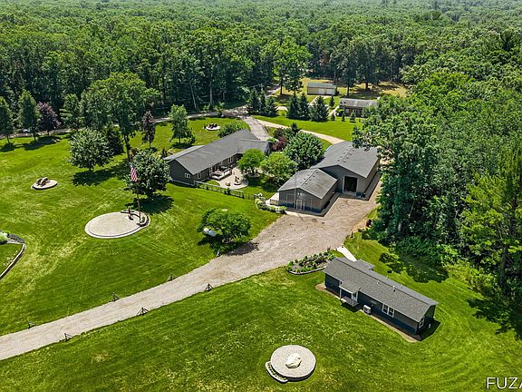 4th image of 1780 Shady Ln