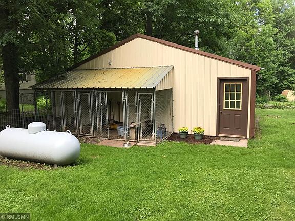 5th image of 26270 Riverview Dr
