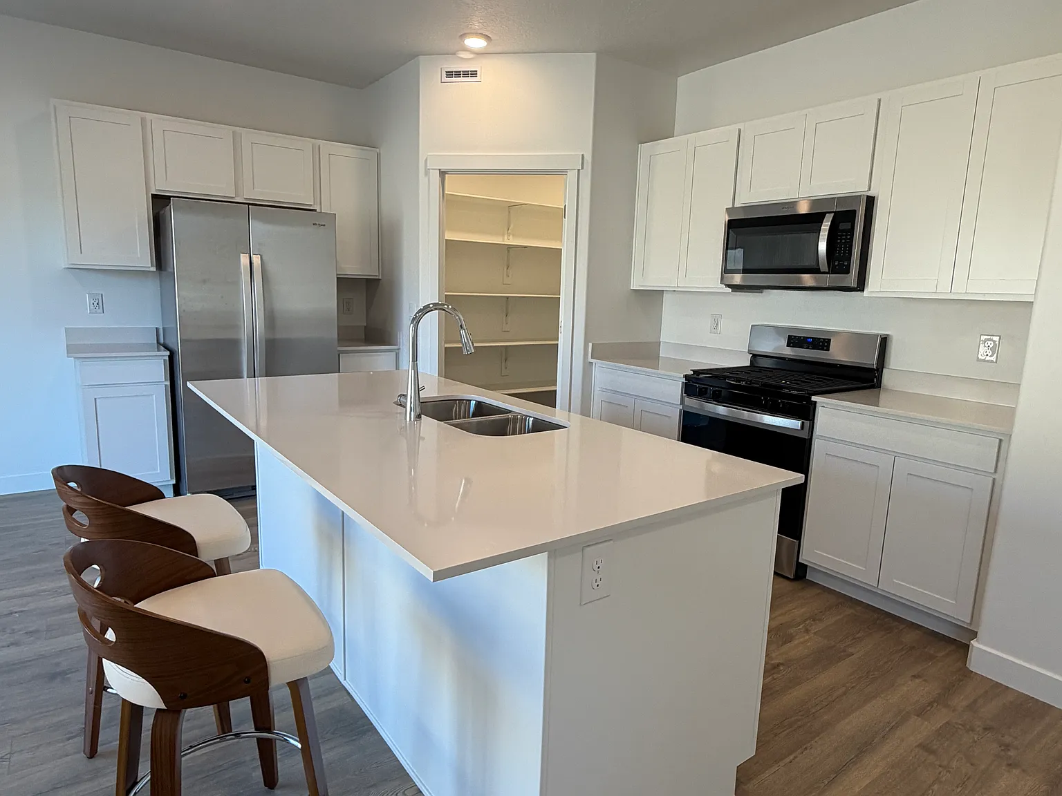 4197 N Moray Place Dr — Photo 4