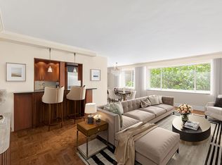 10 E 70th St APT 4B, Manhattan, NY