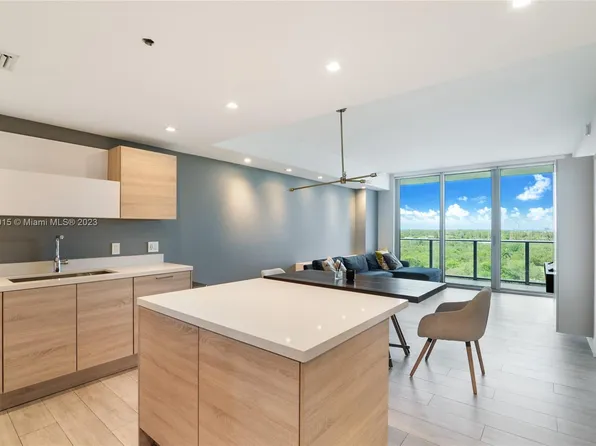 16385 Biscayne Blvd Unit 1003, North Miami Beach, FL 33160
