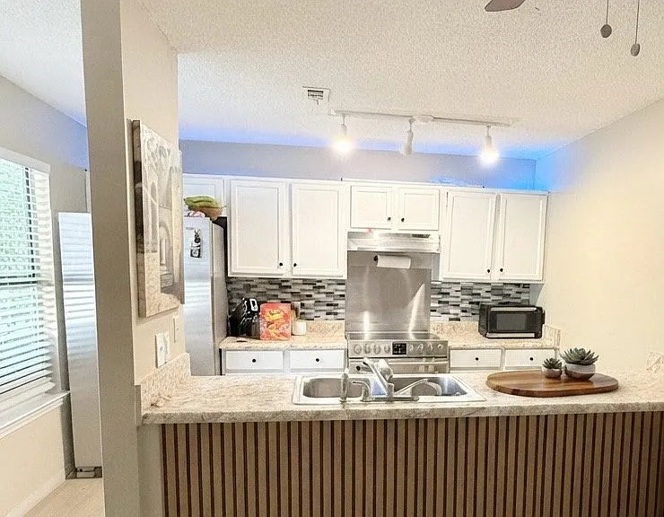 2301 W Michigan Ave #17 — Photo 1