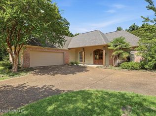 115 Eastside Dr, Brandon, MS 39047
