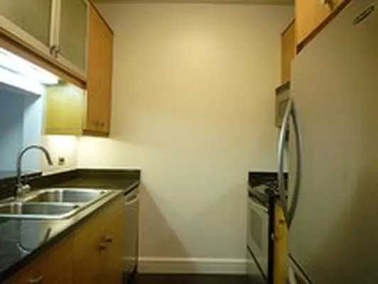 Rented by Raz Realty | media 17