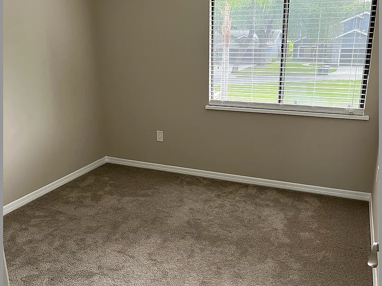 3918 Shady Glen Ln — Photo 20