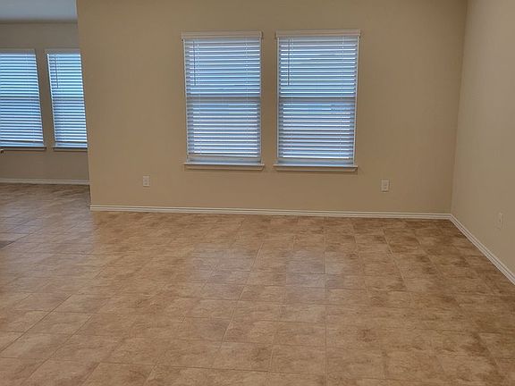 4th image of 9606 Malkier Dr