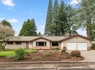 1305 SW Claremont Ter, Portland, OR 97225