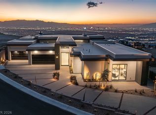 563 Grand Rim Dr, Henderson, NV 89012