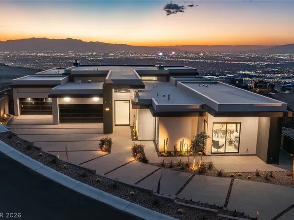 563 Grand Rim Dr, Henderson, NV 89012