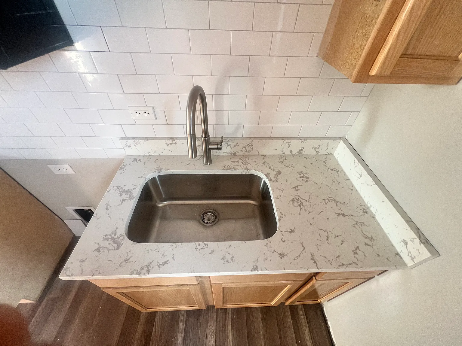 2436 W 54th St — Photo 3