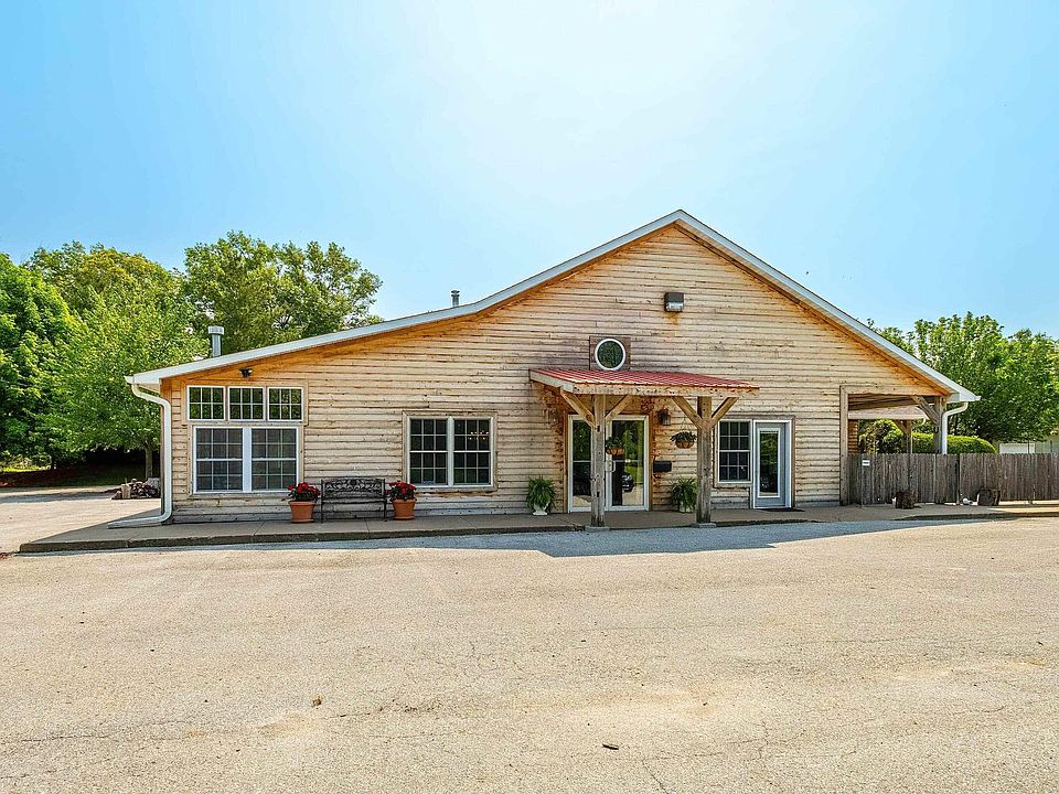 6605 W River Dr, Davenport, IA 52802 Zillow