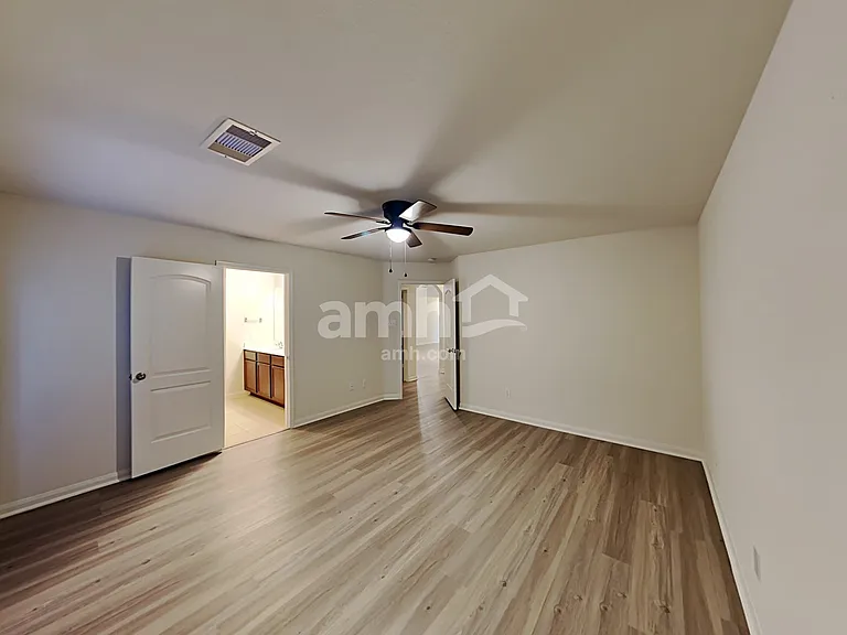 22718 Klingamans Way — Photo 13