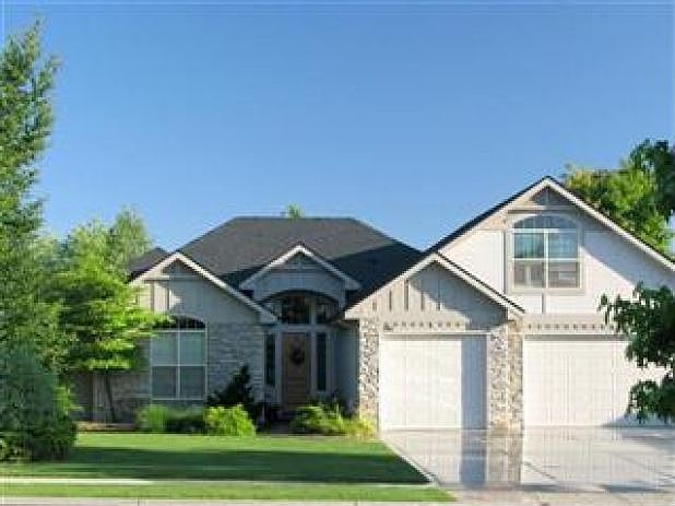 2nd image of 261 E Rockingham Dr