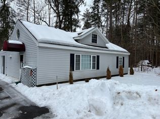 7317 State Fair Blvd, Baldwinsville, NY 13027