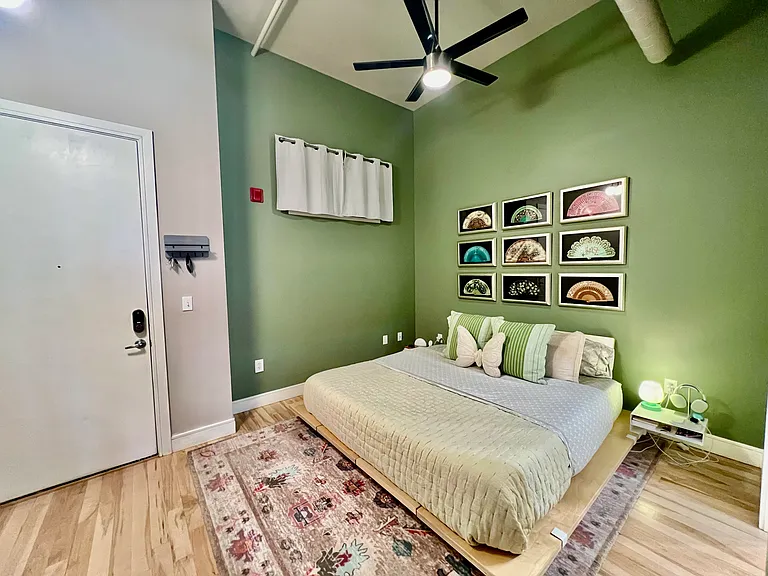 2441 N Broadway #102 — Photo 7