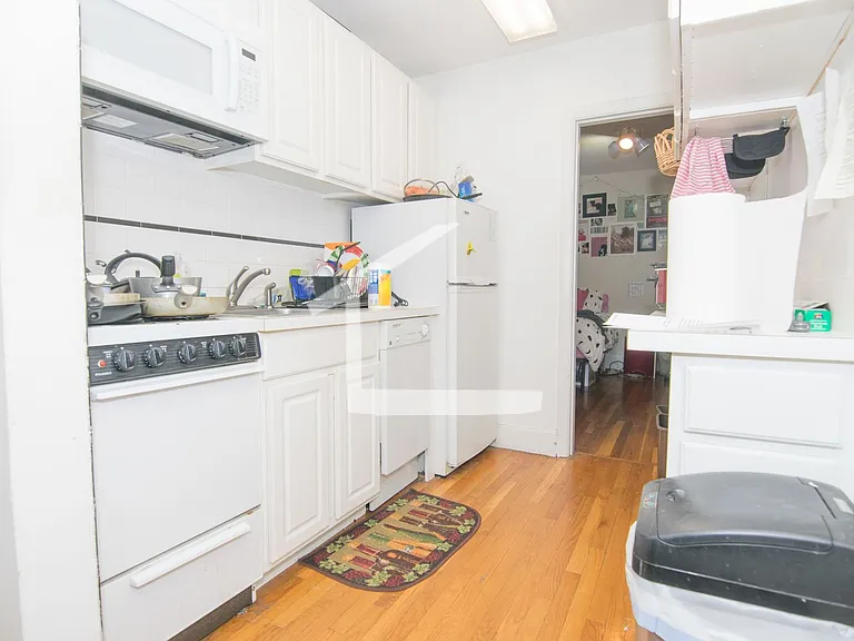 37 Westland Ave #9I — Photo 4