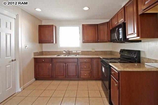 1st image of 93 Maluhia Dr